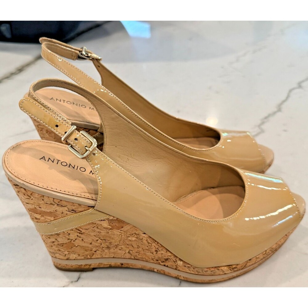 Antonio Melani Rosie Wedge Nude Patent Leather Shoes SZ 8.5